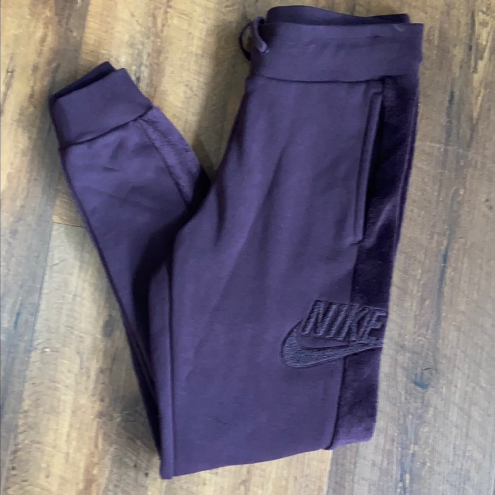 Nike Velour Fleece Jogger Burgandy Men’s Small